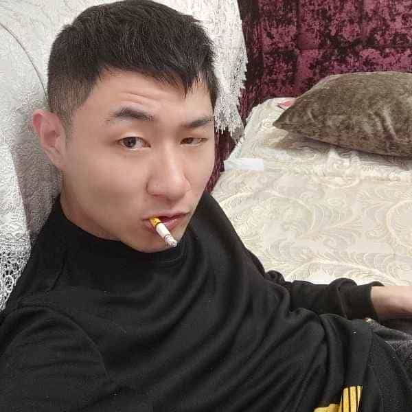 31岁岁贵州单身帅哥 - 固原吉缘网