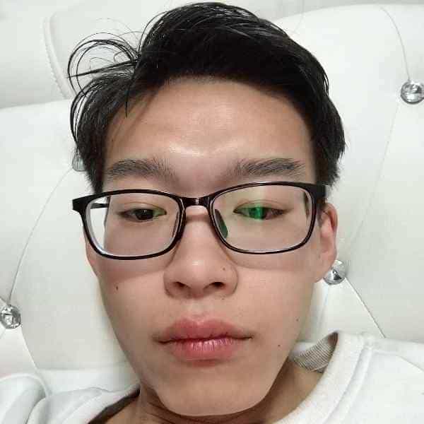 23岁岁河南单身帅哥 - 固原吉缘网